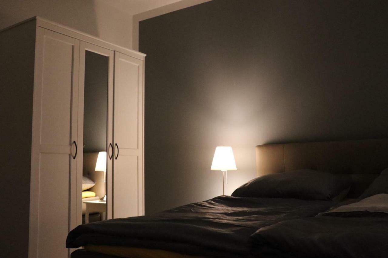 Zum-Butterstock Apartman Schkopau Kültér fotó