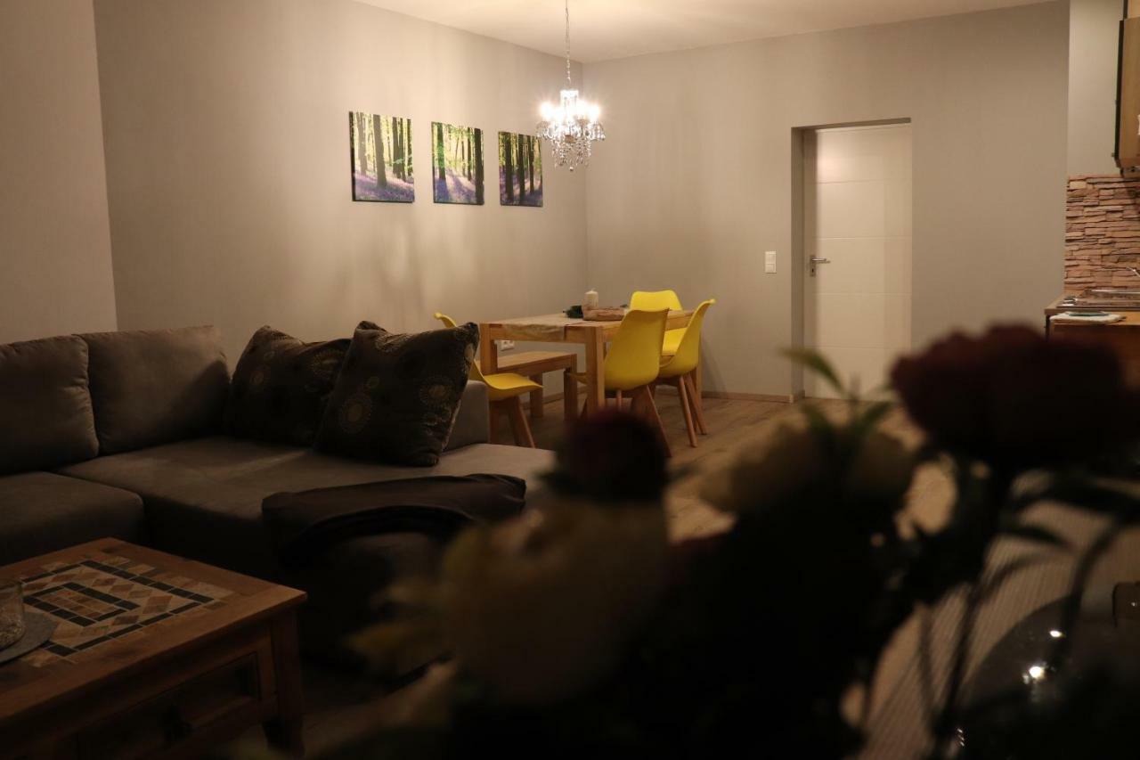 Zum-Butterstock Apartman Schkopau Kültér fotó